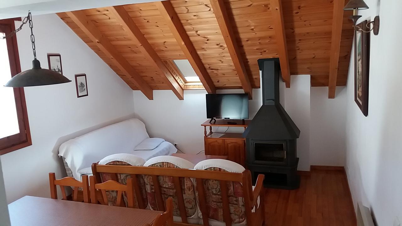 Apartaments Morello Esterri D'Aneu Exterior photo